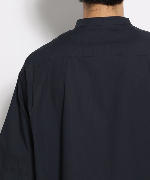 niko and...(ニコアンド)の「アシメトリーワーク半袖シャツ(シャツ/ブラウス・メンズ・ホワイト/ネイビー/ブルー・MEDIUM/LARGE)」の16枚目の写真