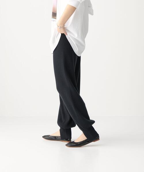CITEN（シテン）の「＜CITEN（シテン）＞ スソ スリット リブ ニット パンツ（その他パンツ・レディース・モカ/ブラック・FREE）」の5枚目の写真
