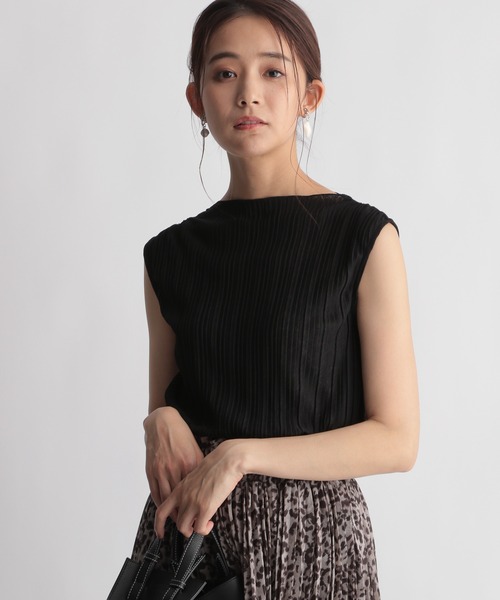 Andemiu（アンデミュウ）の「プリーツメロウカットソー959380（Tシャツ/カットソー・レディース・オフホワイト/ブラック/ベージュ・FREE）」の2枚目の写真