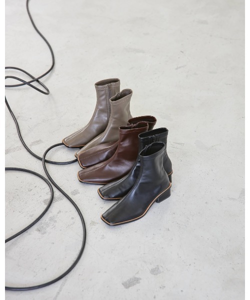 TODAYFUL（トゥデイフル）の「ステッチレザーブーツ（ブーツ・レディース・ブラック/ダークブラウン/モスグリーン・36inch/38inch/37inch）」の10枚目の写真