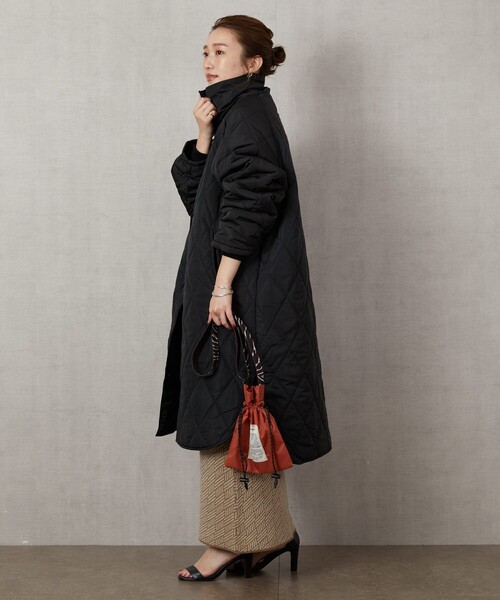 FREAK'S STORE（フリークスストア）の「▽【WEB限定】ダイヤキルトスタンドカラーコート(キルティングコート)（ダウンジャケット/コート・レディース・ブラック/オリーブ/ナチュラル・ﾌﾘ-）」の9枚目の写真