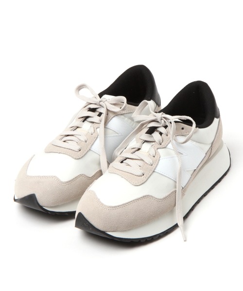 NEW BALANCE(ニューバランス)の「【New Balance(ニューバランス)】MS237(スニーカー・メンズ・アイボリー・26.5/27.5)」の1枚目の写真
