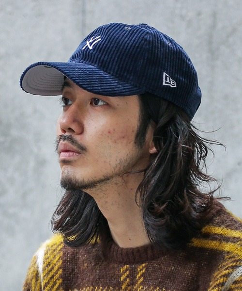 NEW ERA(ニューエラ)の「New Era 920 ES CORDUROY NY(キャップ・メンズ・ブラック/ブラウン/ネイビー/グリーン系その他・FREE)」の4枚目の写真