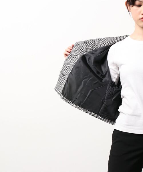 Honey Salon（ハニーサロン）の「チェック柄ボリュームスリーブビッグカラージャケット（その他アウター・レディース・ブラック系その他3・FREE）」の3枚目の写真