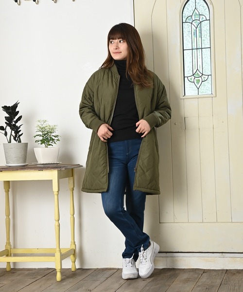 NAVY（ネイビー）の「洗えるニット カシミヤタッチ タートルネックセーター（ニット/セーター・レディース・チャコール/ブラック/ネイビー/ベージュ/ホワイト・M/L）」の7枚目の写真