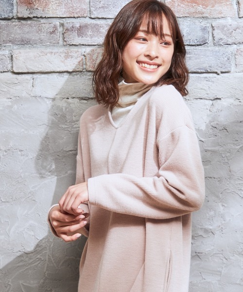 Honeys(ハニーズ)の「Vネックチュニック(チュニック・レディース・モカ/杢グレー/ブルー系その他/ピンク系その他・LL/M/L)」の13枚目の写真