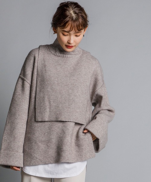 Emma Taylor（エマテイラー）の「4WAYスヌード付きディープVネックニット（ニット/セーター・レディース・ブラック/ベージュ/オフホワイト・FREE）」の4枚目の写真