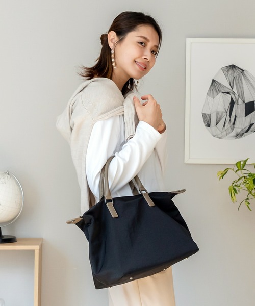 VitaFelice（ヴィータフェリーチェ）の「ナイロン2wayコンビトートバッグ（トートバッグ・レディース・カーキ/グレー/ブラック/ピンク系その他/ミント/ベージュ/チャコールグレー/ブルー・FREE）」の9枚目の写真