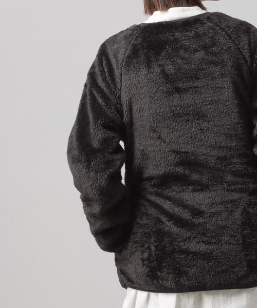 OMNES(オムネス)の「ユニセックス ボアフリースプルオーバー(ブルゾン・レディース・ブラック/ブラウン/カーキ/アイボリー・MEDIUM/X-LARGE/LARGE)」の9枚目の写真