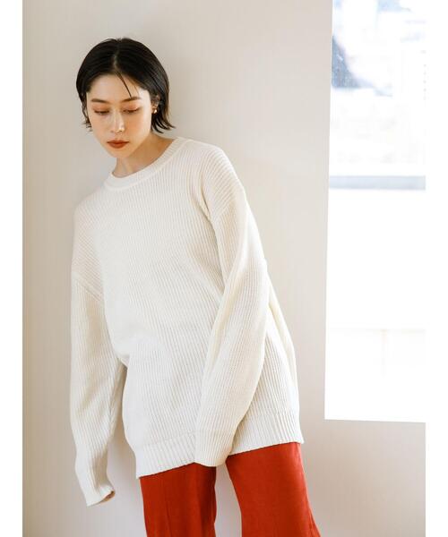 koe(コエ)の「リサイクルポリエステル 畦編みクルーネックニット*(ニット/セーター・レディース・アイボリー/ブラック/ホワイト系その他4/パープル/グレー系その他5/グリーン・M/S/L)」の7枚目の写真