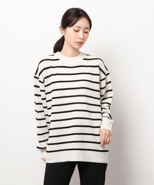 koe(コエ)の「リサイクルポリエステル 畦編みクルーネックニット*(ニット/セーター・レディース・アイボリー/ブラック/ホワイト系その他4/パープル/グレー系その他5/グリーン・M/S/L)」の16枚目の写真