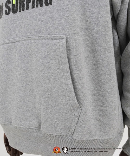 felkod（フィルコッド）の「mpa2770-BUGS BUNNY - Print Parka (Surf Style) パーカー（パーカー・メンズ・ブラック/トップグレー・M/L/S）」の20枚目の写真