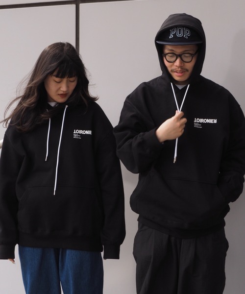 GARDEN TOKYO（ガーデントウキョウ）の「【WEB LIMITED】TOIRONIER/トワロニエ/DAILY LINE PULL PARKA/デイリーラインプルパーカー（パーカー・メンズ・ホワイト/ブラック・1/2）」の22枚目の写真