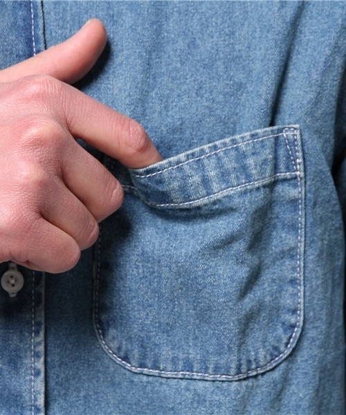 WEGO（ウィゴー）の「WEGO/バンドカラーデニムロングシャツ（シャツ/ブラウス・メンズ・インディゴブルー/ダークインディゴブルー・MEDIUM/LARGE）」の10枚目の写真