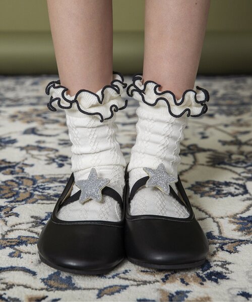 BREEZE(ブリーズ)の「きらきら星モチーフバレエシューズ(バレエシューズ・キッズ・ブラック/ベージュ・17/18/15 /14/19/16)」の12枚目の写真