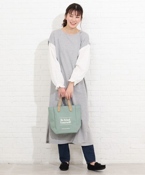 SHOO・LA・RUE(シューラルー)の「◆キャンバスロゴトート(トートバッグ・レディース・ブラウン系その他/ベビーピンク/ライトベージュ/ライトグリーン系・00)」の13枚目の写真