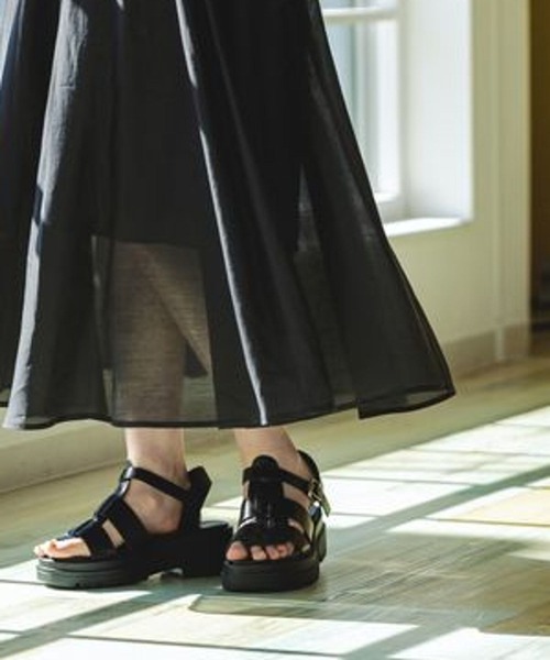 Andemiu（アンデミュウ）の「グルカサンダル263205（サンダル・レディース・ブラック/アイボリー・SMALL/LARGE/MEDIUM）」の18枚目の写真