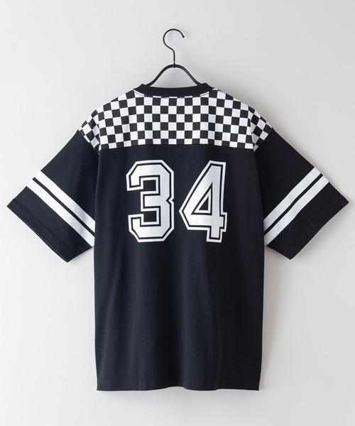 Champion（チャンピオン）の「【CHAMPION/チャンピオン】ラバープリントリラックスフィット　フットボールウェア風　ナンバー　Tシャツ（Tシャツ/カットソー・メンズ・ホワイト/ブラック/ネイビー・MEDIUM/LARGE/X-LARGE）」の7枚目の写真