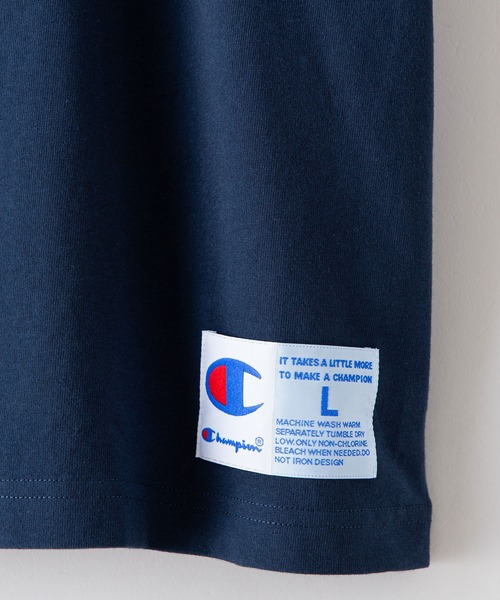 Champion（チャンピオン）の「【CHAMPION/チャンピオン】ラバープリントリラックスフィット　フットボールウェア風　ナンバー　Tシャツ（Tシャツ/カットソー・メンズ・ホワイト/ブラック/ネイビー・MEDIUM/LARGE/X-LARGE）」の13枚目の写真