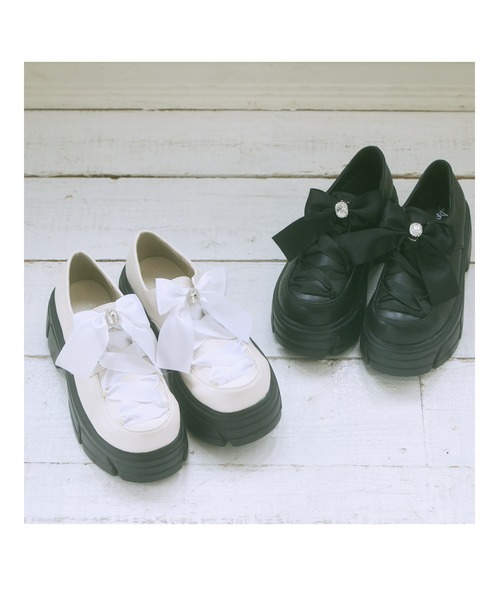 Ank Rouge(アンクルージュ)の「ビジューリボン厚底シューズ(その他シューズ・レディース・ブラック/オフホワイト・M/L)」の14枚目の写真