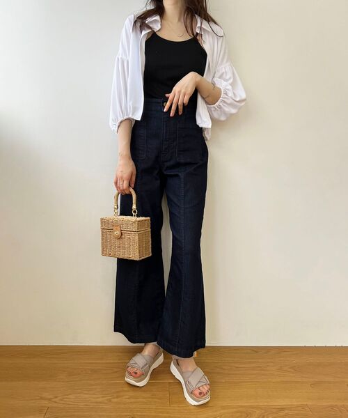 MAJESTIC LEGON(マジェスティックレゴン)の「ボックスポケットデニムパンツ(デニムパンツ・レディース・ネイビー/サックスブルー・SMALL/MEDIUM)」の14枚目の写真