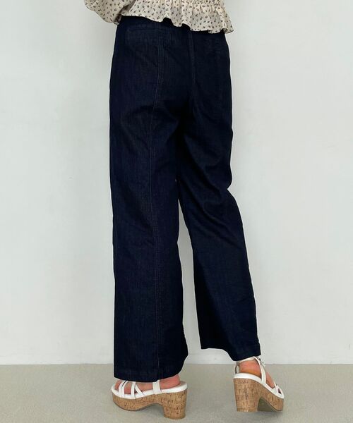 MAJESTIC LEGON(マジェスティックレゴン)の「ボックスポケットデニムパンツ(デニムパンツ・レディース・ネイビー/サックスブルー・SMALL/MEDIUM)」の6枚目の写真