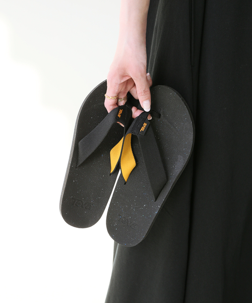 Teva（テバ）の「【TEVA/テバ】 REFLIP（サンダル・レディース・ブラック/アイボリー/ブラウン・23cm/24cm/25cm）」の2枚目の写真