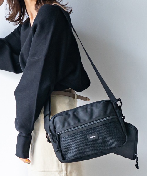 MURUA (ムルーア) ショルダーバッグ CASUALシリーズ MR-B871 MURUA (ムルーア) ショルダーバッグ CASUALシリーズ MR-B871