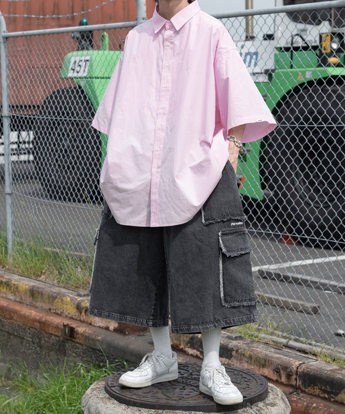 Perushu(ペルーシュ)の「ダメージデニムワイドカーゴパンツ(デニムパンツ・メンズ・ホワイト/ブラック/インディゴブルー・SMALL/MEDIUM/LARGE)」の18枚目の写真