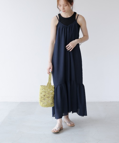 frames RAY CASSIN(フレームスレイカズン)の「WEB限定.シアーギンガムティアードキャミワンピース(ワンピース・レディース・ネイビー/イエロー・FREE)」の1枚目の写真