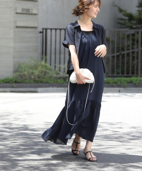 frames RAY CASSIN(フレームスレイカズン)の「WEB限定.シアーギンガムティアードキャミワンピース(ワンピース・レディース・ネイビー/イエロー・FREE)」の8枚目の写真