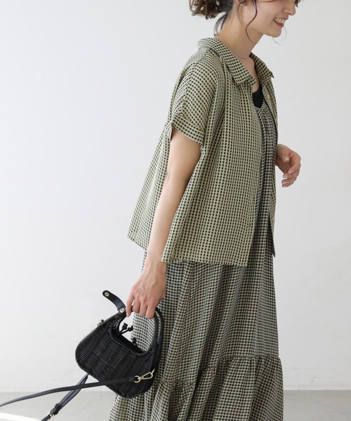 frames RAY CASSIN(フレームスレイカズン)の「WEB限定.シアーギンガムティアードキャミワンピース(ワンピース・レディース・ネイビー/イエロー・FREE)」の11枚目の写真