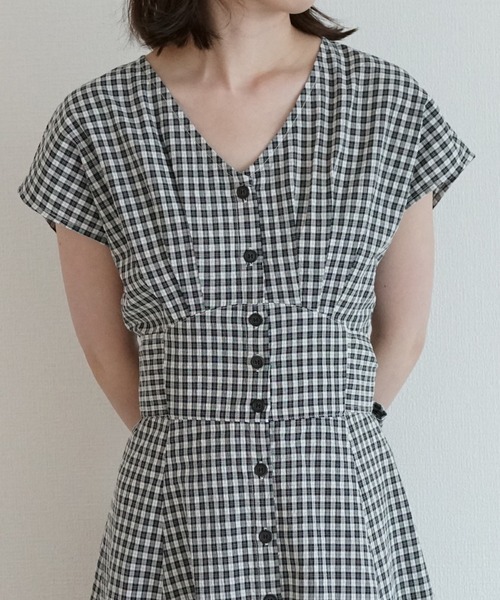 Cheek（チーク）の「Ｖネックチェックワンピース（ワンピース・レディース・ブラック/ベージュ/グリーン・MEDIUM）」の20枚目の写真