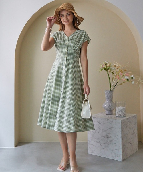 Cheek（チーク）の「Ｖネックチェックワンピース（ワンピース・レディース・ブラック/ベージュ/グリーン・MEDIUM）」の11枚目の写真