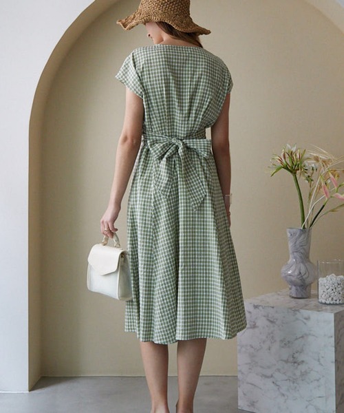 Cheek（チーク）の「Ｖネックチェックワンピース（ワンピース・レディース・ブラック/ベージュ/グリーン・MEDIUM）」の21枚目の写真