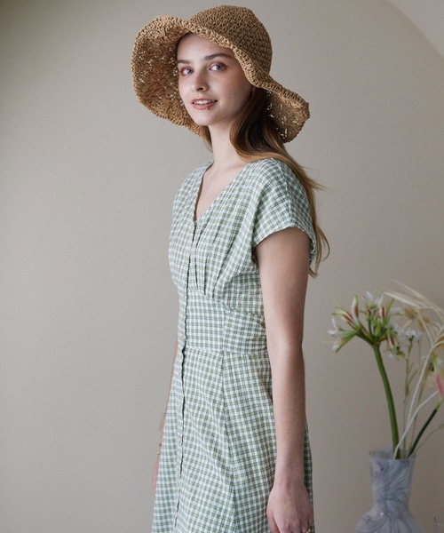 Cheek（チーク）の「Ｖネックチェックワンピース（ワンピース・レディース・ブラック/ベージュ/グリーン・MEDIUM）」の15枚目の写真