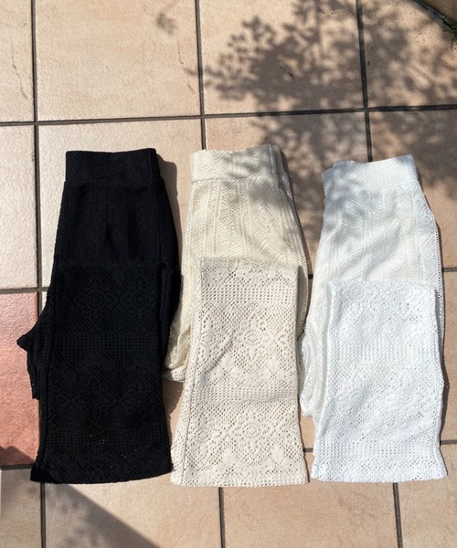 one after another NICE CLAUP(ワンアフターアナザーナイスクラップ)の「レイヤードスタイルにおすすめ レースパンツ(その他パンツ・レディース・ブラック/オフホワイト/キナリ・FREE)」の22枚目の写真