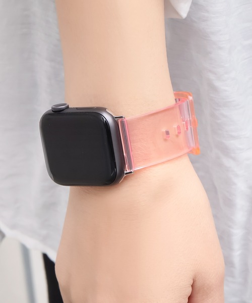 Urban Coral(アーバンコーラル)の「Apple Watch Band / アップルウォッチ バンド TPU素材クリア / Urban Coral(デジタル腕時計・レディース・ブラック/ピンク/クリア・40mm/44mm)」の5枚目の写真