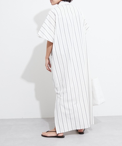 OUVRAGE CLASSE（ウヴラージュクラス）の「ストライプスキッパーポケットワンピース（シャツワンピース・レディース・ホワイト/カーキ・FREE）」の3枚目の写真