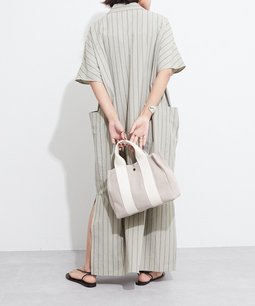 OUVRAGE CLASSE（ウヴラージュクラス）の「ストライプスキッパーポケットワンピース（シャツワンピース・レディース・ホワイト/カーキ・FREE）」の9枚目の写真