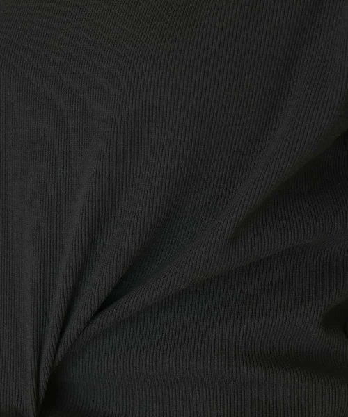 a.v.v(アーヴェヴェ)の「バックオープンリブトップス(Tシャツ/カットソー・レディース・ライトブルー/ブラック・38/36/40)」の17枚目の写真