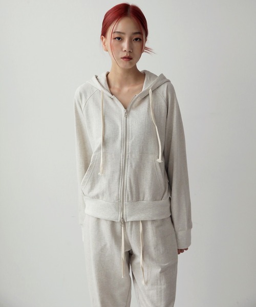 UNE MANSION（ユヌマンション）の「フードジップアップ&ジョガーセット（サロペット/オーバーオール・レディース・ブラック/グレー/アイボリー・FREE）」の16枚目の写真