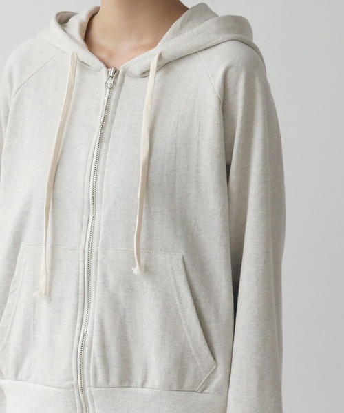 UNE MANSION（ユヌマンション）の「フードジップアップ&ジョガーセット（サロペット/オーバーオール・レディース・ブラック/グレー/アイボリー・FREE）」の19枚目の写真