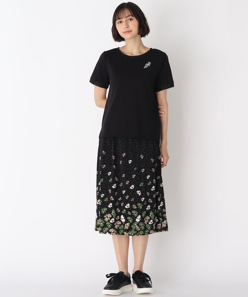 LAURA ASHLEY（ローラアシュレイ）の「【洗える】ブランブル ロゴシフォントリムTシャツ（Tシャツ/カットソー・レディース・オフホワイト/ブラック/グリーン/キャメル・38/40）」の17枚目の写真