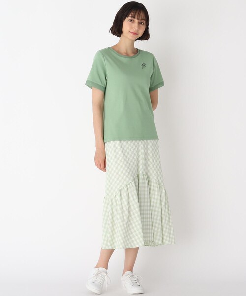 LAURA ASHLEY（ローラアシュレイ）の「【洗える】ブランブル ロゴシフォントリムTシャツ（Tシャツ/カットソー・レディース・オフホワイト/ブラック/グリーン/キャメル・38/40）」の20枚目の写真