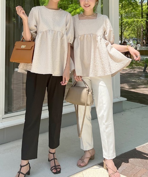 選べるクルーネック/スクエアネックぽこぽこバックリボンペプラムトップス