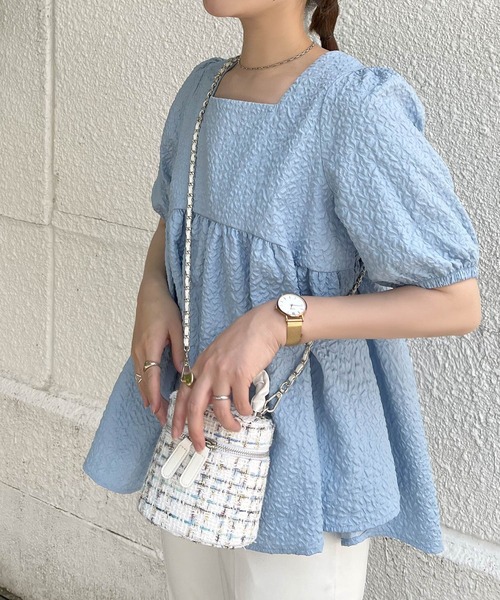 選べるクルーネック/スクエアネックぽこぽこバックリボンペプラムトップス