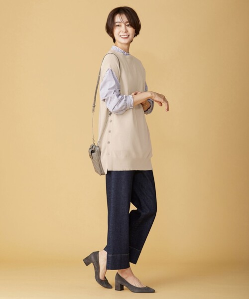 J.PRESS(ジェイプレス)の「【洗える】FLORA ニットベスト(ベスト・レディース・グレー系/ベージュ系/ネイビー系・F)」の6枚目の写真