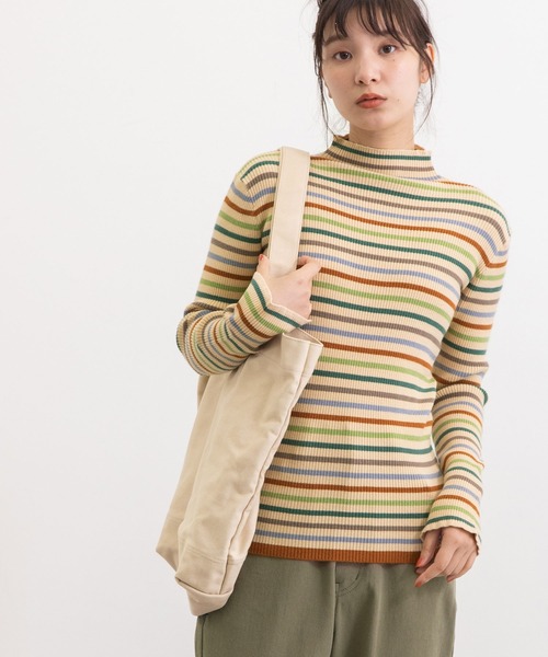 POU DOU DOU（プードゥドゥ）の「シアバターマルチボーダーハイネックニット（ニット/セーター・レディース・ブラック/ピンク/グリーン・3）」の4枚目の写真