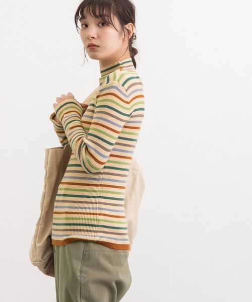POU DOU DOU（プードゥドゥ）の「シアバターマルチボーダーハイネックニット（ニット/セーター・レディース・ブラック/ピンク/グリーン・3）」の6枚目の写真